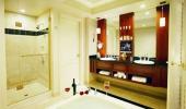 Mandalay Bay Resort And Casino Hotel Guest Bathroom with Hot Tub